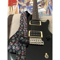 Çiçekli Küçük Kurukafa Desenli Gitar Askısı