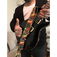 Renkli Kurukafa Desenli Gitar Askısı